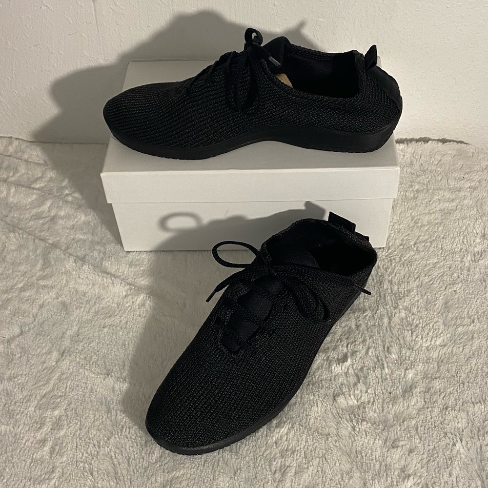 Arcopedico Women’s LS Black Knit Lace Up Shoes Size 42 EU (10.5-11) “shocks”